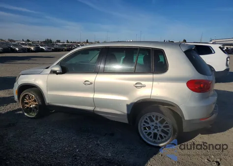 2012 Volkswagen Tiguan S z USA, uszkodzony, nr VIN WVGBV7AX6CW600808